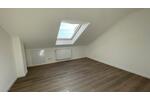 Dachgeschoßwohnung Goldbach - 4.5 Zimmer, 126 m&sup2;, 1.500&euro; | Angebot:26648221