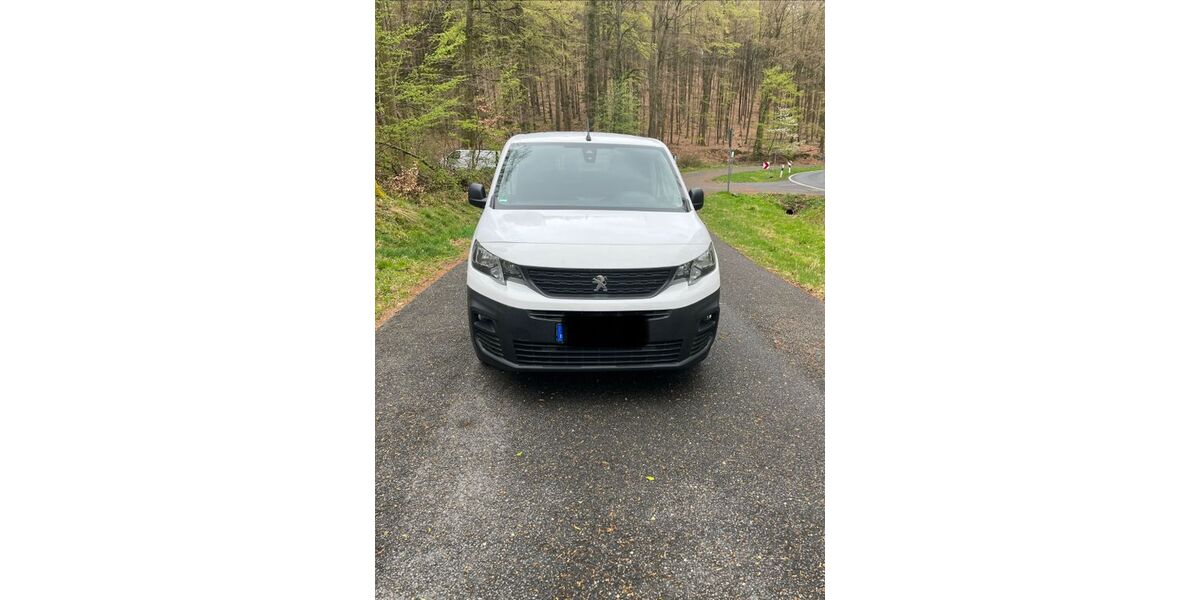 Peugeot Partner 100.000 km 11.000 &euro; Heigenbrücken 63869