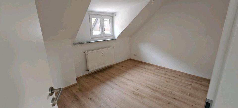Maisonettenwohnung Klingenberg am Main - 4 Zimmer, 120 m&sup2;, 1.350&euro; | Angebot:26674757