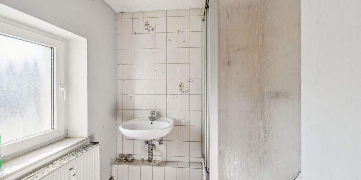 Mehrfamilienhaus, Wohnhaus Leidersbach Roßbach - 7 Zimmer, 213 m&sup2;, 329.000&euro; | Angebot:25675060