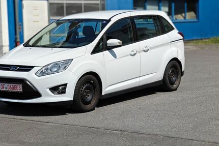 Ford Grand C-Max 172.000 km 4.900 &euro; Rodgau 63110