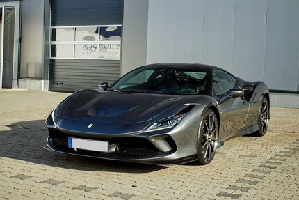Ferrari F8 5.500 km 315.000 &euro; Rodgau 63110
