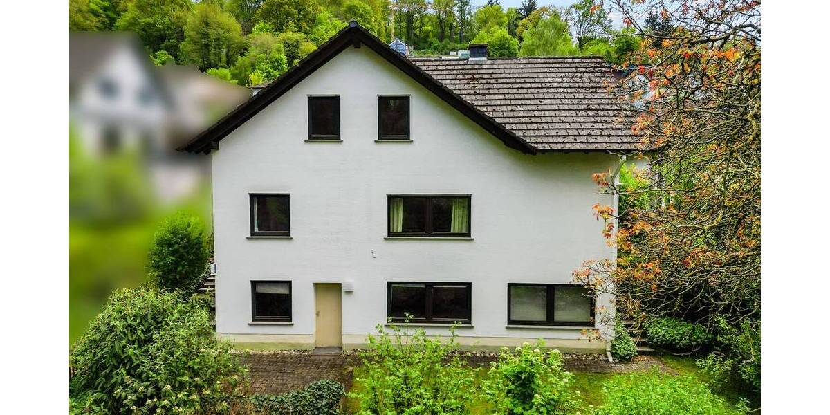Einfamilienhaus Gelnhausen - 7 Zimmer, 205 m&sup2;, 610.000&euro; | Angebot:26684192