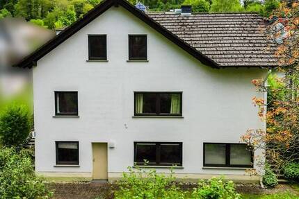 Haus Gelnhausen - 7 Zimmer, 205 m&sup2;, 610.000&euro; | Angebot:26684192