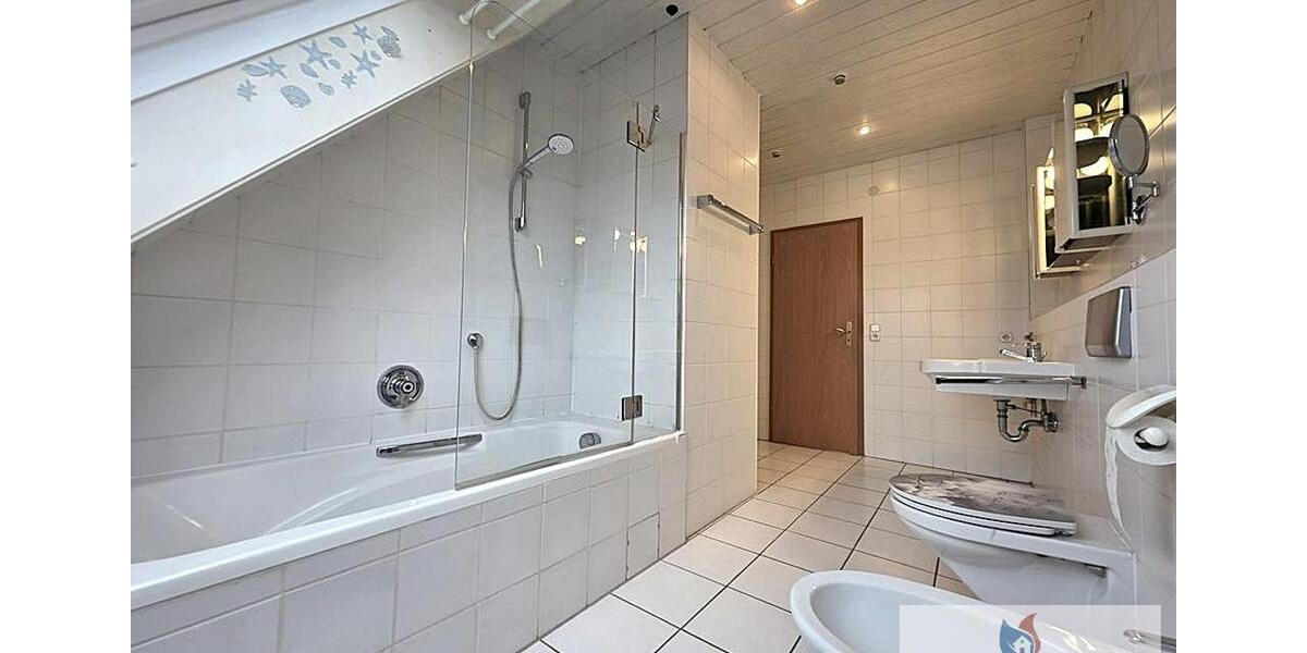 Etagenwohnung Hanau Groß-Steinheim - 2 Zimmer, 71 m&sup2;, 900&euro; | Angebot:26284562