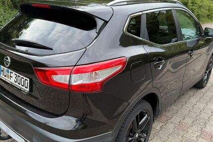 Nissan Qashqai 93.632 km 14.900 &euro; Gelnhausen 63571