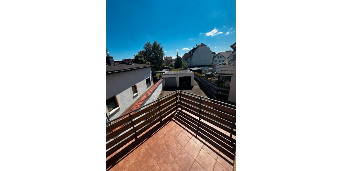 Einfamilienhaus Münster (Hessen) - 9 Zimmer, 195 m&sup2;, 2.175&euro; | Angebot:26591385