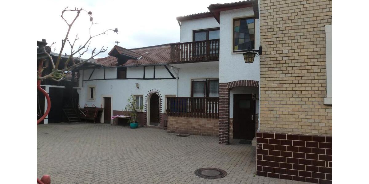 Einfamilienhaus Mainaschaff - 8 Zimmer, 135 m&sup2;, 490.000&euro; | Angebot:26100470