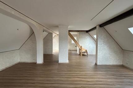 Wohnung Mespelbrunn - 2 Zimmer, 79 m&sup2;, 650&euro; | Angebot:24842709