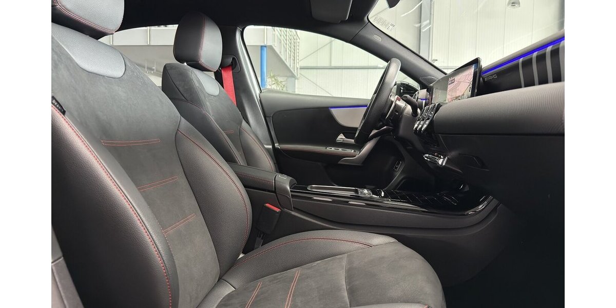 Mercedes-Benz A 35 AMG 4M Limousine AERODYNAMIC-FAHRASSIST-360 21.415 km 49.889 &euro; Groß-Umstadt 64823