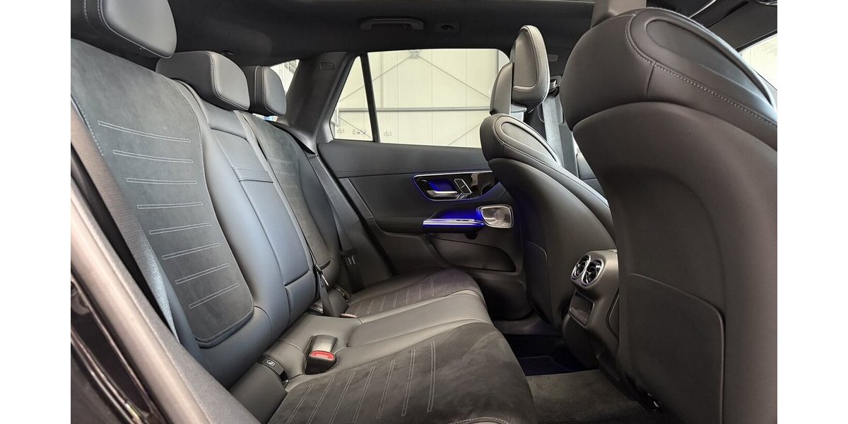 Mercedes-Benz GLC 300 4M AMG PREMIUM BURMESTER- PANORAMA- AHK! 21.213 km 60.990 &euro; Groß-Umstadt 64823