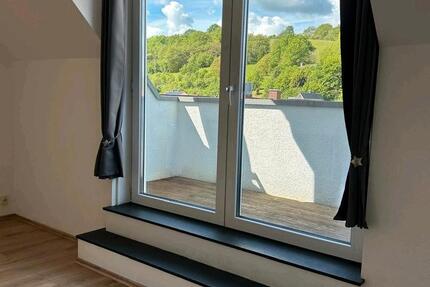 Wohnung Aschaffenburg Damm - 3 Zimmer, 80 m&sup2;, 700&euro; | Angebot:26610680