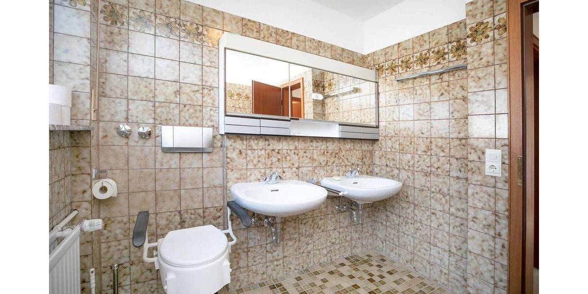 Einfamilienhaus Dietzenbach Steinberg - 8 Zimmer, 289 m&sup2;, 989.000&euro; | Angebot:25688999