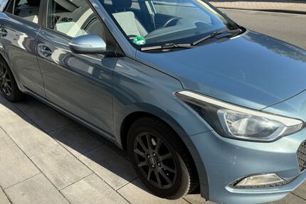 Hyundai i20 183.000 km 5.300 &euro; Rodgau 63110