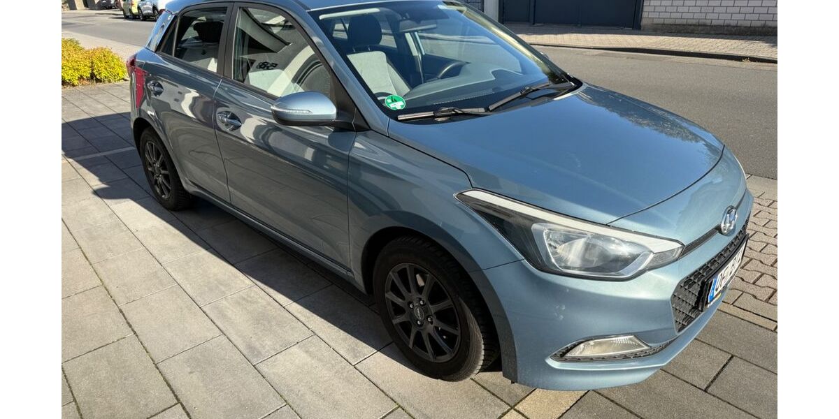 Hyundai i20 183.000 km 5.300 &euro; Rodgau 63110