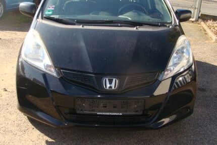Honda Jazz 205.000 km 3.300 &euro; Erlensee 63526