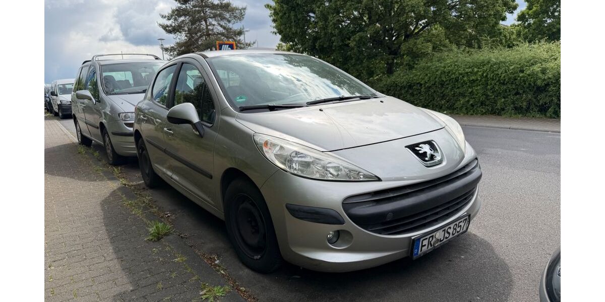 Peugeot 207 151.500 km 1.400 &euro; Mainhausen 63533
