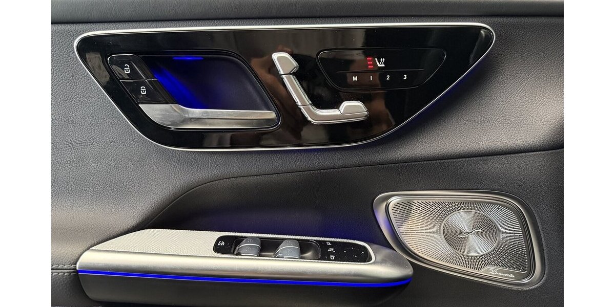 Mercedes-Benz GLC 300 4M AMG PREMIUM BURMESTER- PANORAMA- AHK! 21.213 km 60.990 &euro; Groß-Umstadt 64823