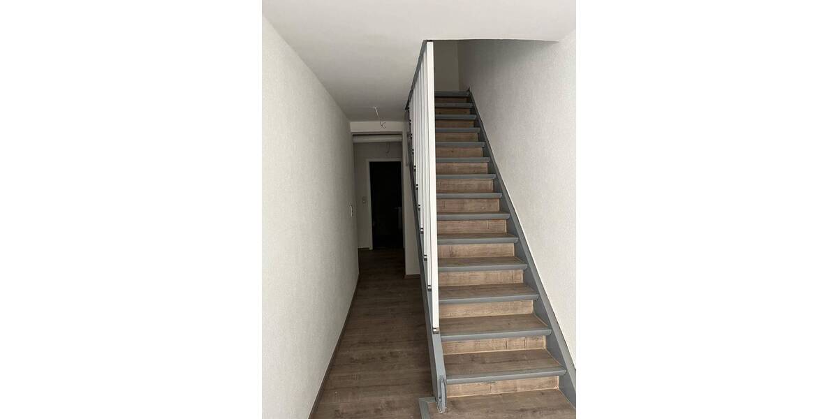 Einfamilienhaus Obernburg a.Main Obernburg - 8 Zimmer, 180 m&sup2;, 299.000&euro; | Angebot:25798628