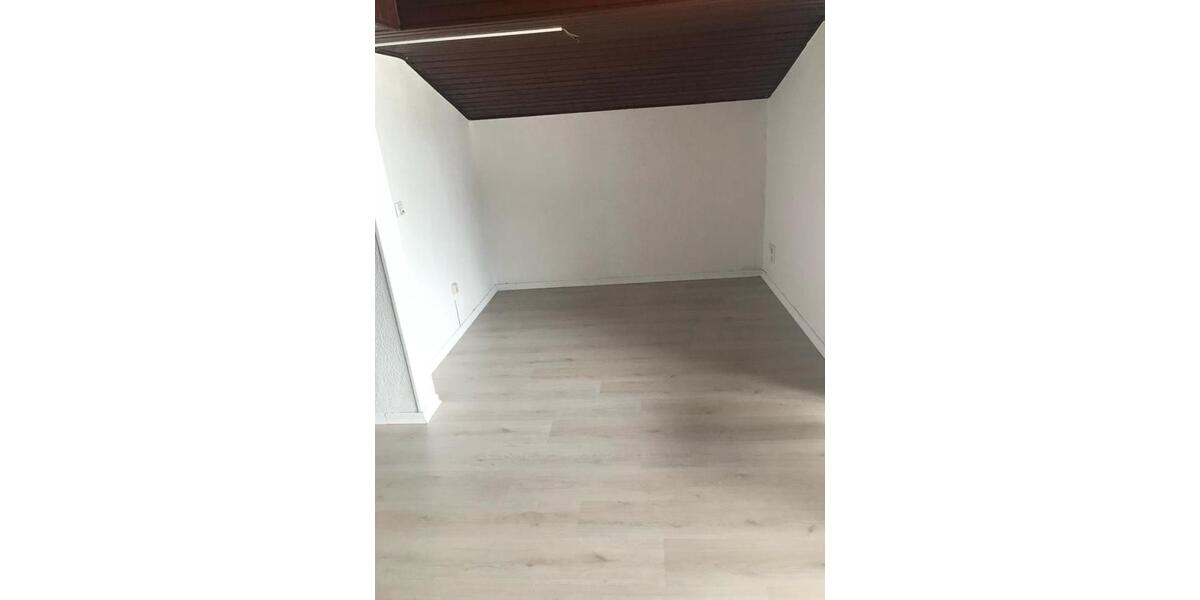 Dachgeschoßwohnung Höchst im Odenwald - 2 Zimmer, 83 m&sup2;, 600&euro; | Angebot:25613863