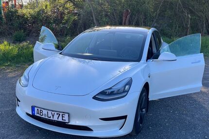 Tesla Model 3 125.000 km 18.500 &euro; Aschaffenburg 63741