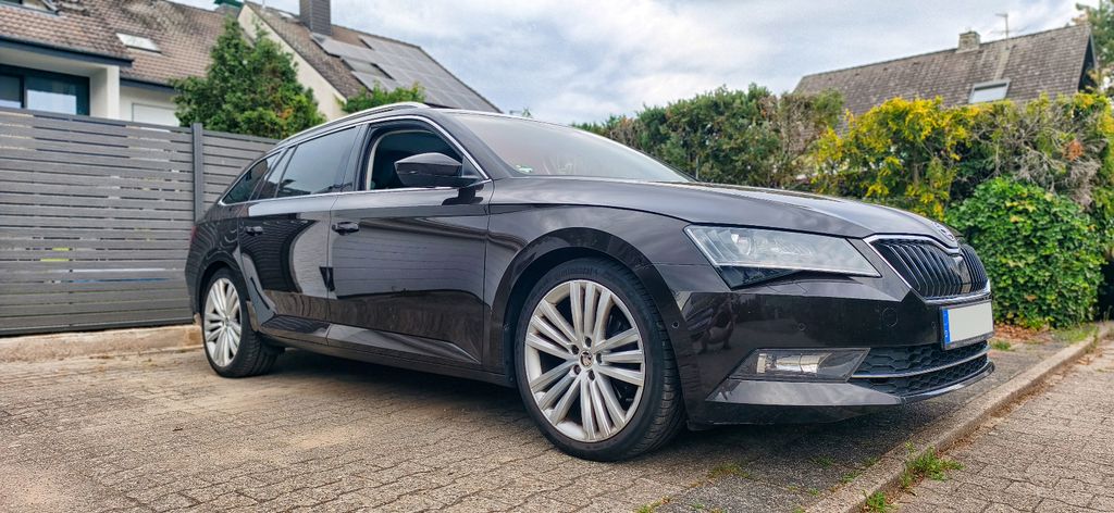 Skoda Superb 227.000 km 11.000 &euro; Obertshausen 63179