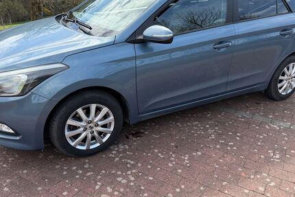 Hyundai i20 130.000 km 7.890 &euro; Mömbris 63776