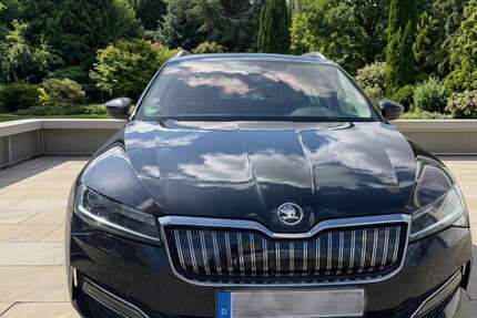 Skoda Superb 95.000 km 17.500 &euro; Hanau 63456