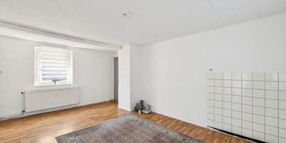 Mehrfamilienhaus, Wohnhaus Leidersbach Roßbach - 7 Zimmer, 213 m&sup2;, 329.000&euro; | Angebot:25675060