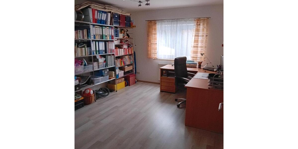 Erdgeschoßwohnung Schöllkrippen - 4 Zimmer, 119 m&sup2;, 369.000&euro; | Angebot:26136882