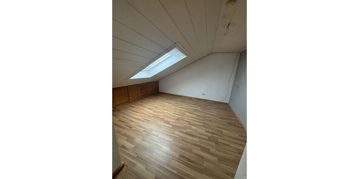Mehrfamilienhaus, Wohnhaus Freigericht - 8 Zimmer, 228 m&sup2;, 549.000&euro; | Angebot:25189601