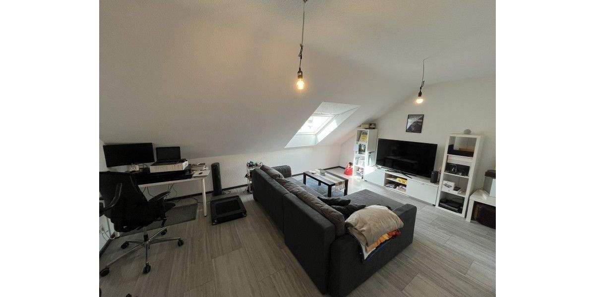 Etagenwohnung Hanau Steinheim - 2 Zimmer, 47 m&sup2;, 670&euro; | Angebot:25916333