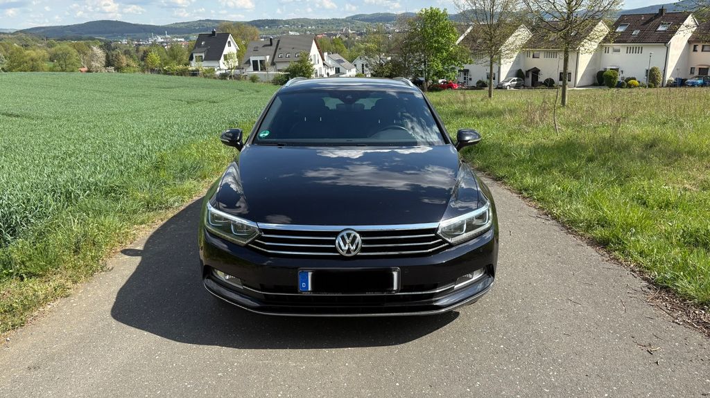 VW Passat Variant 135.500 km 18.300 &euro; Aschaffenburg 63741