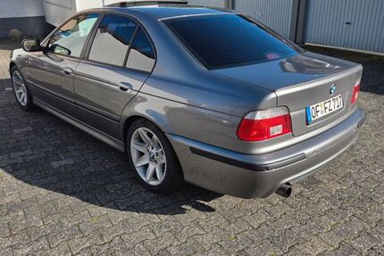 BMW 530 308.000 km 7.100 &euro; Obertshausen 63179