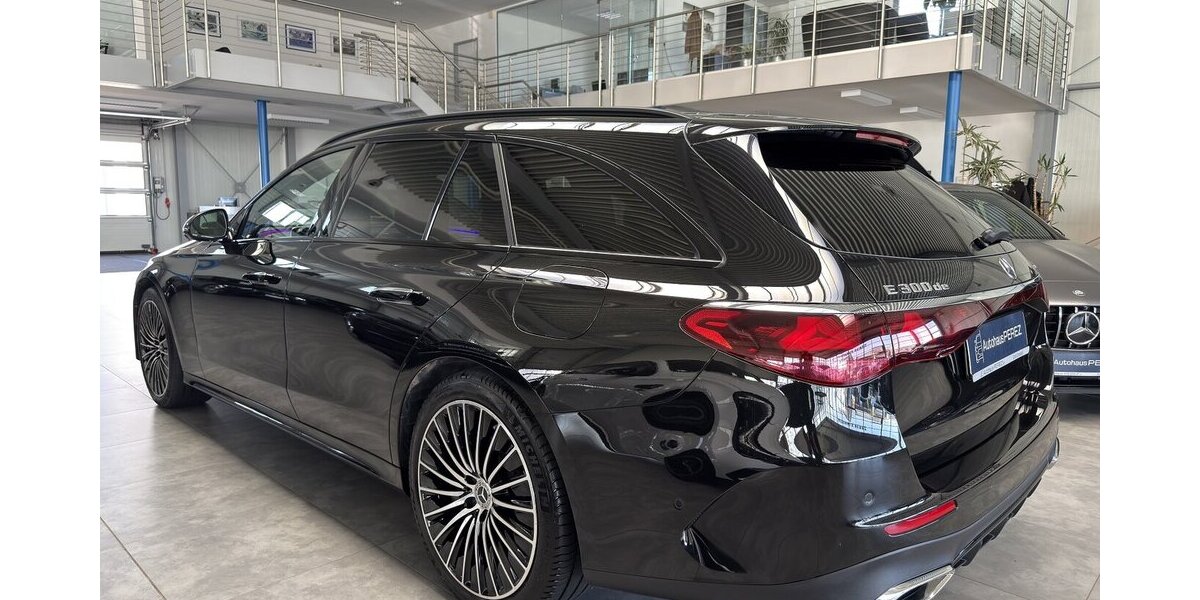 Mercedes-Benz E 300 T de 4M AMG PREMIUM+ AIRMATIC-AHK-PANO-DC! 13.821 km 68.499 &euro; Groß-Umstadt 64823
