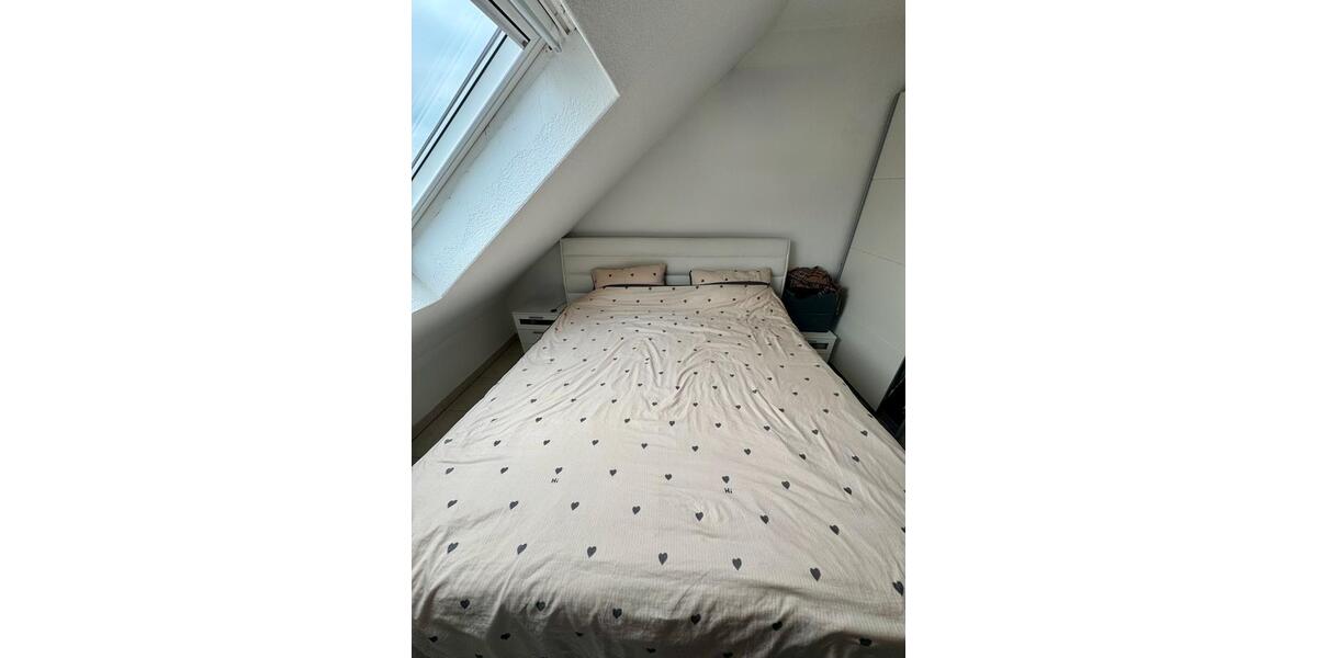 Dachgeschoßwohnung Hanau - 3 Zimmer, 85 m&sup2;, 850&euro; | Angebot:26019522