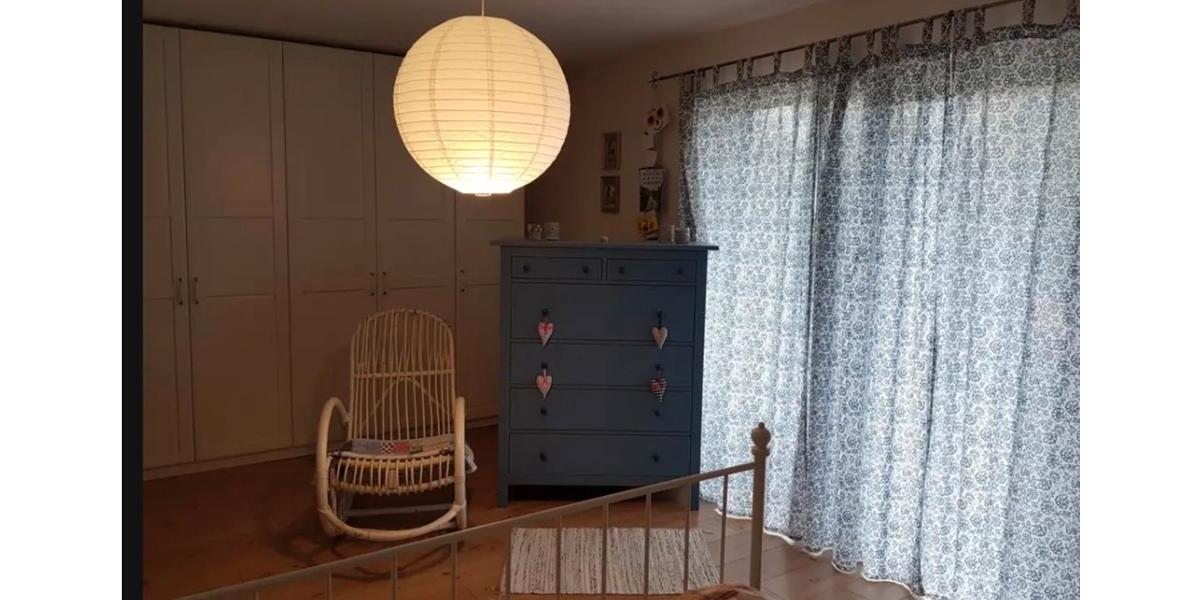 Doppelhaushälfte Gründau - 6 Zimmer, 142 m&sup2;, 429.000&euro; | Angebot:26317042