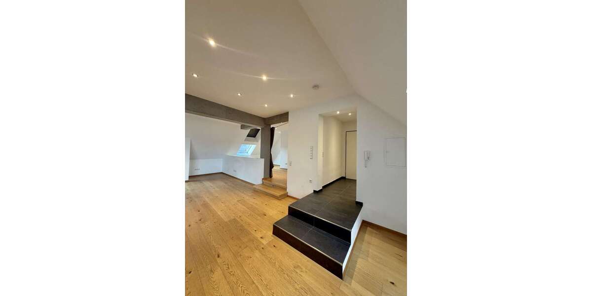 Etagenwohnung Aschaffenburg Österreicher Kolonie - 2.5 Zimmer, 103 m&sup2;, 1.400&euro; | Angebot:26033264