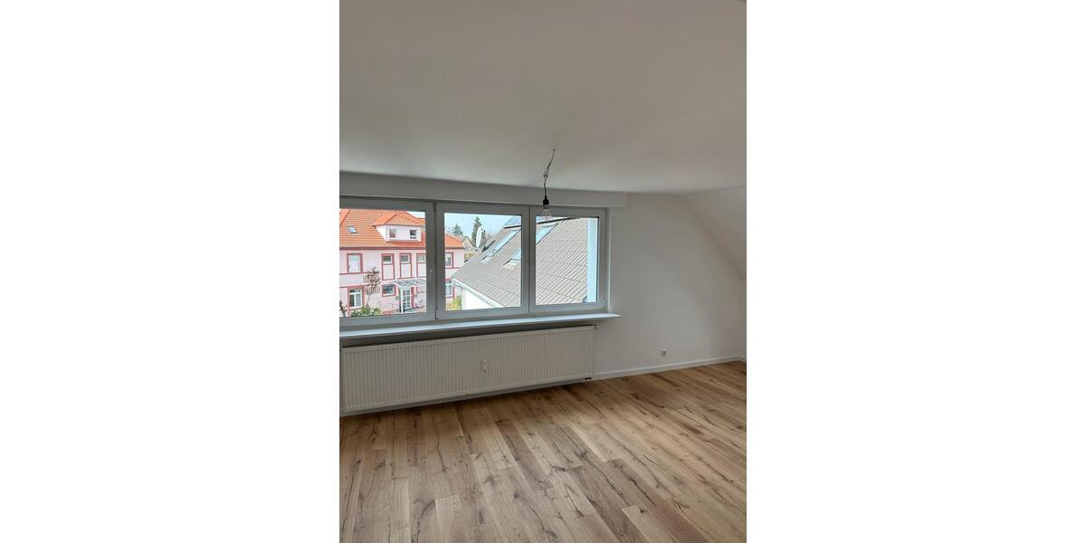 Dachgeschoßwohnung Linsengericht - 3 Zimmer, 75 m&sup2;, 900&euro; | Angebot:25833011