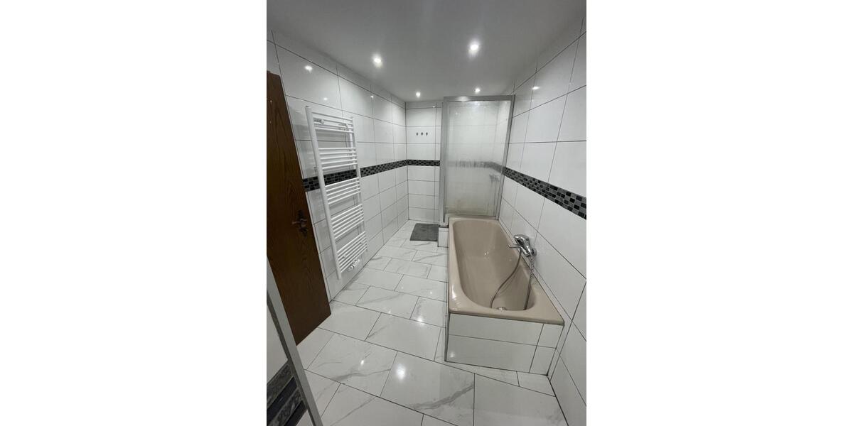 Erdgeschoßwohnung Erlenbach am Main - 2 Zimmer, 83 m&sup2;, 850&euro; | Angebot:24626442