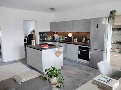 VORSTADTCHARME, CHIC UND PRAKTISCH - Erdgeschoßwohnung Aschaffenburg Gailbach | Angebot:25986275