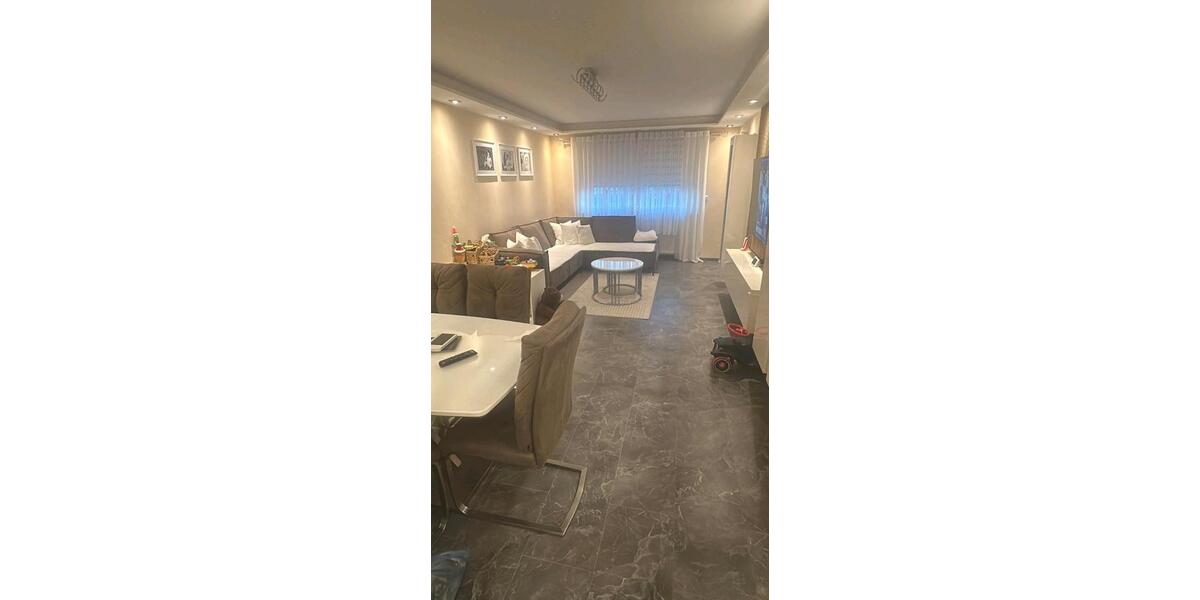 Etagenwohnung Maintal - 4 Zimmer, 122 m&sup2;, 370.000&euro; | Angebot:25284216