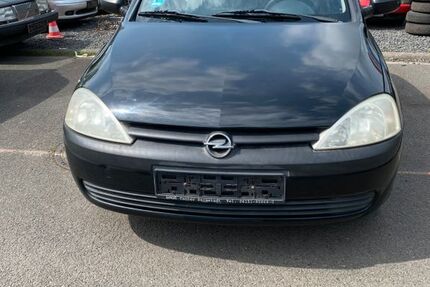 Opel Corsa 82.000 km 2.499 &euro; Hanau 63457