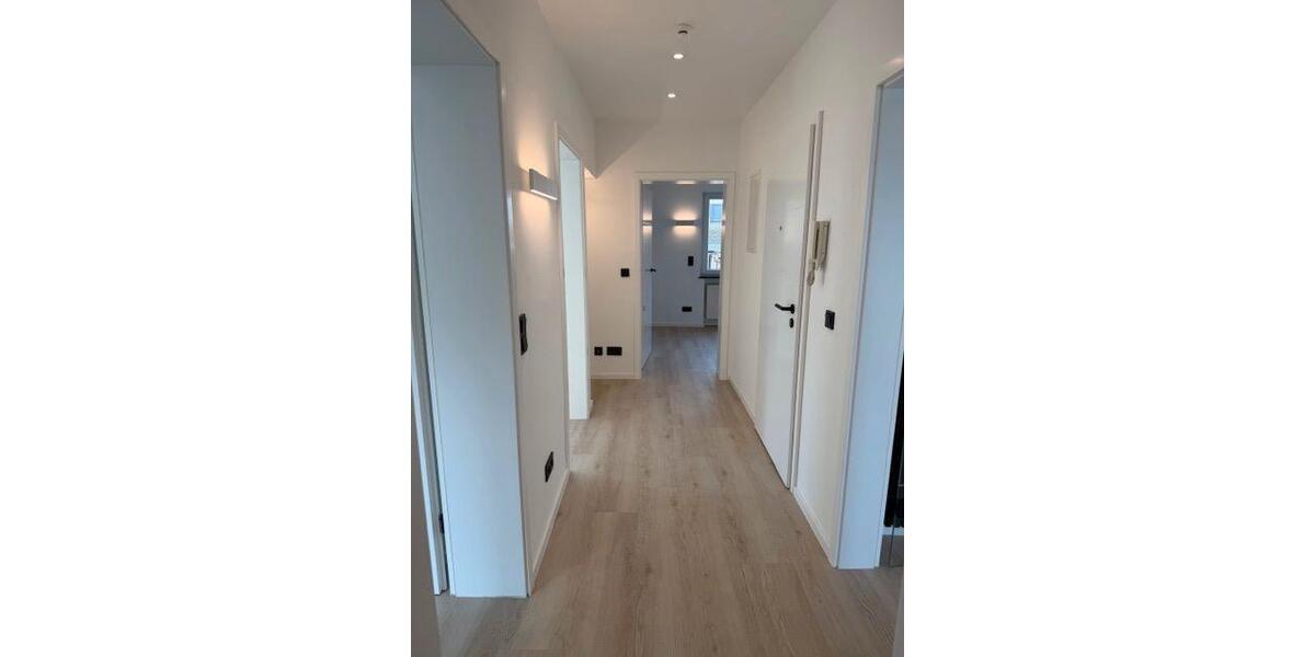 Erdgeschoßwohnung Bruchköbel - 3 Zimmer, 69 m&sup2;, 900&euro; | Angebot:25922140