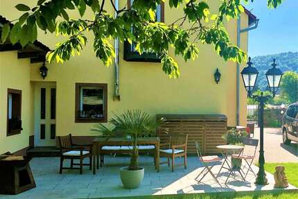 Haus Kleinheubach - 13 Zimmer, 362 m&sup2;, 1.150.000&euro; | Angebot:22627970