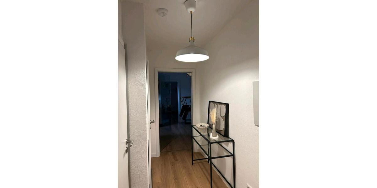 Dachgeschoßwohnung Stockstadt am Main - 2.5 Zimmer, 70 m&sup2;, 900&euro; | Angebot:25903976