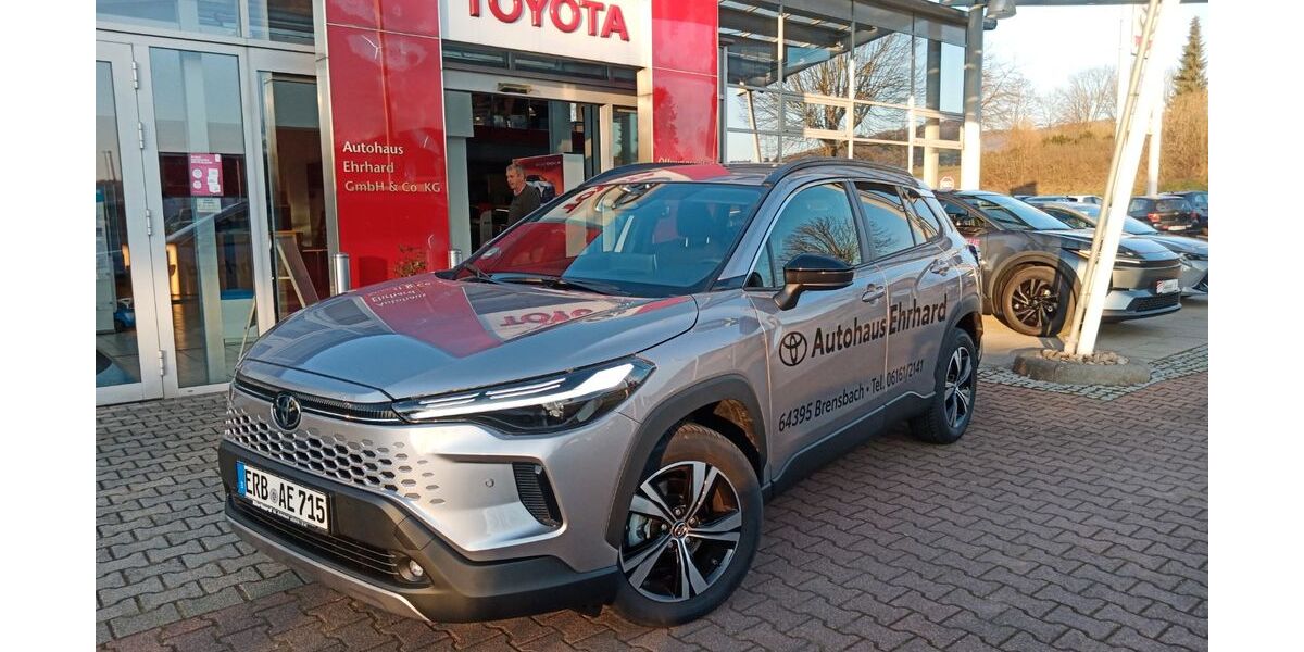 Toyota Corolla Cross 2.150 km 38.890 &euro; Brensbach 64395