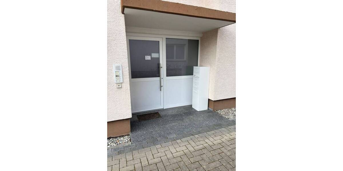 Etagenwohnung Rodgau Jügesheim - 3 Zimmer, 87 m&sup2;, 330.000&euro; | Angebot:25702410