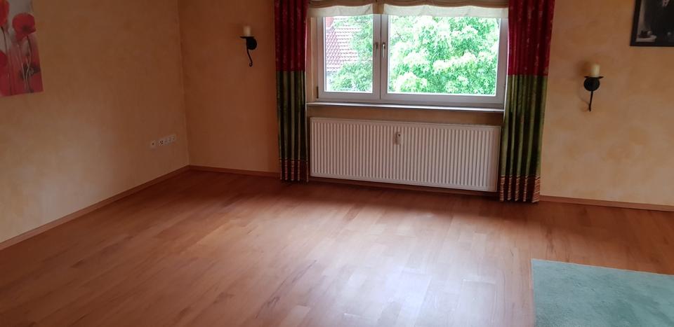 Dachgeschoßwohnung Biebergemünd - 3.5 Zimmer, 110 m&sup2;, 880&euro; | Angebot:25956836