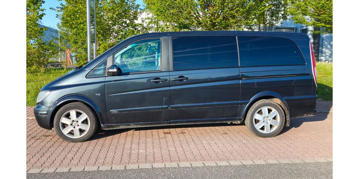 Mercedes-Benz Viano 299.999 km 9.499 &euro; Freudenberg 97896